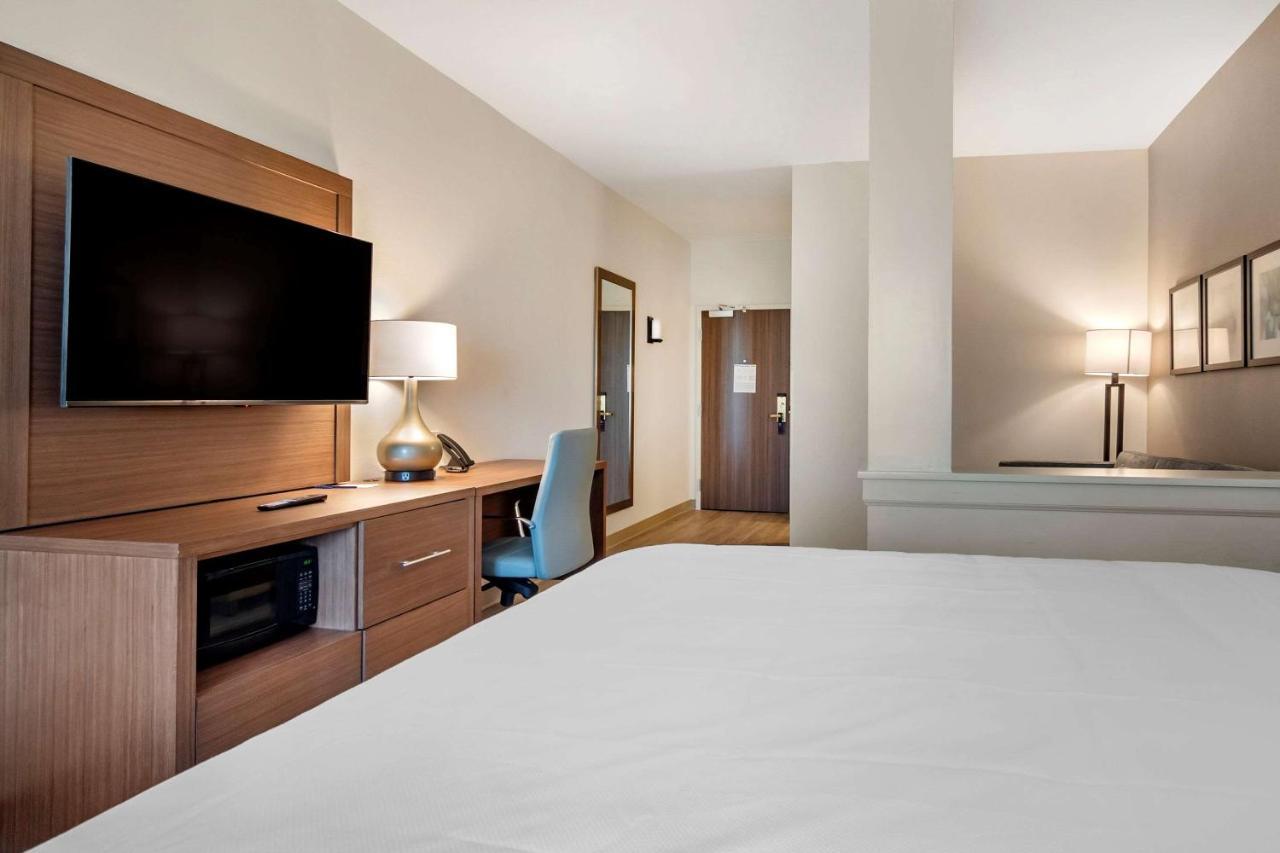 Comfort Suites Grandview - Kansas City Экстерьер фото