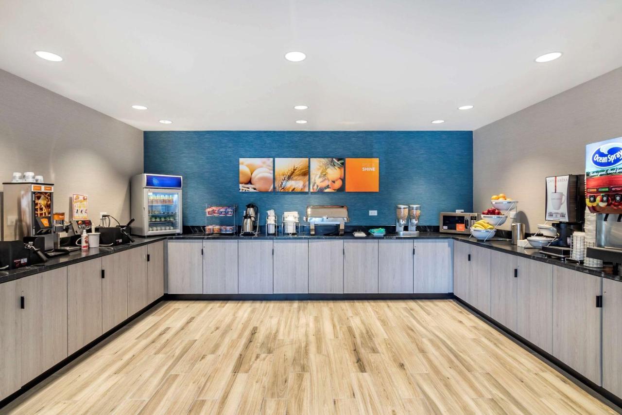 Comfort Suites Grandview - Kansas City Экстерьер фото